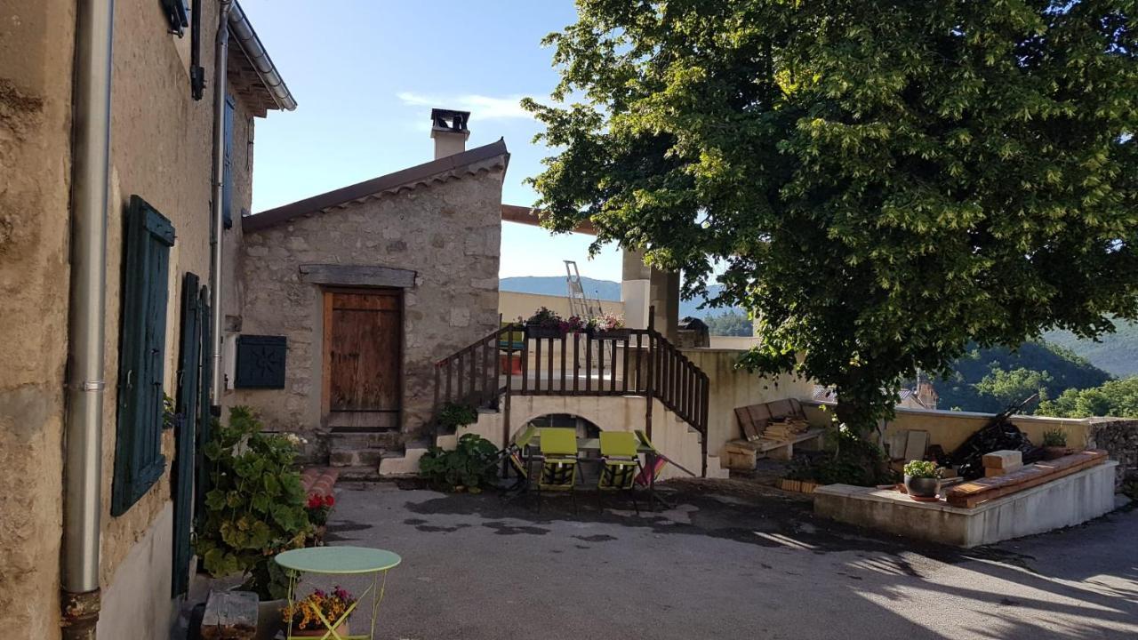 SoleilhasLa Maison Des Soleils公寓 外观 照片